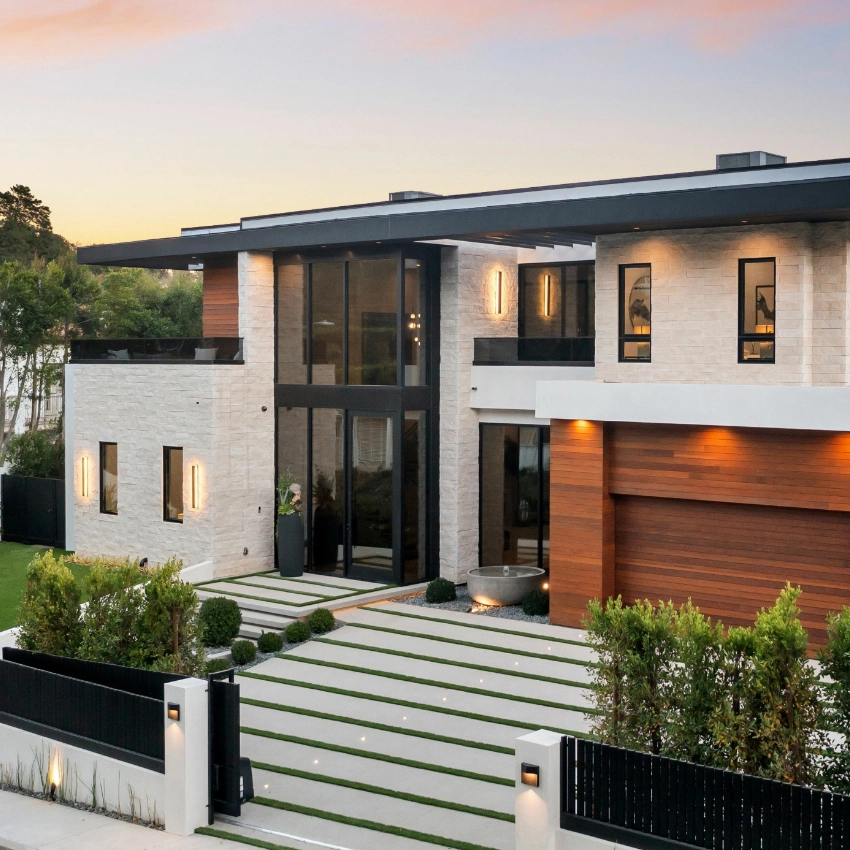 Exterior shot of a modern home in San Jose, CA.